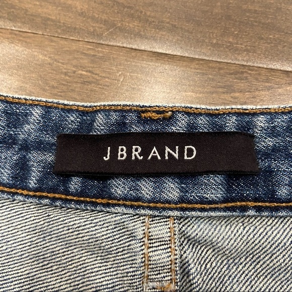 J Brand Gracie Rolled Hem Elevation Distressed Shorts size 26 - Picture 5 of 5